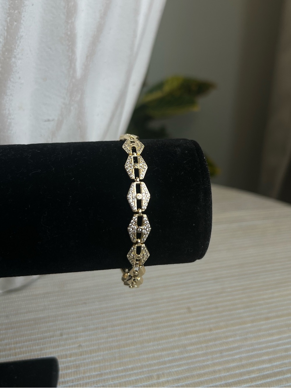 Gold  Pavé Link hexagon with center cut out Bracelet